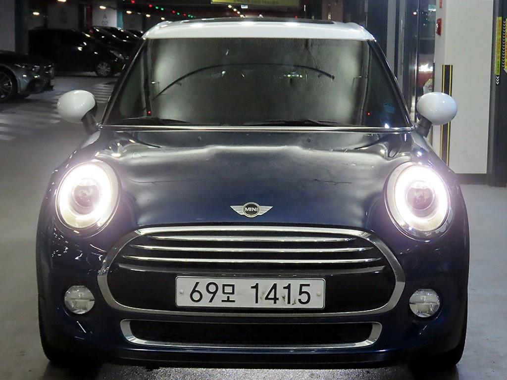 Mini Cooper - Vista 2