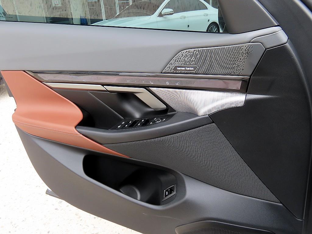 BMW 5 Series - Vista 12