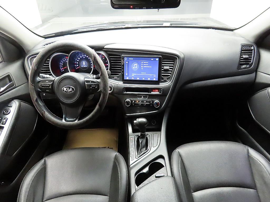 KIA K5 - Vista 8