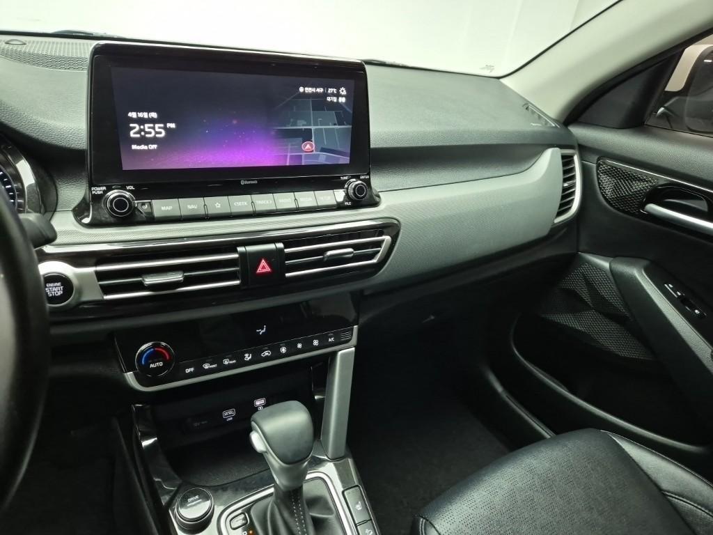 KIA Seltos - Vista 10