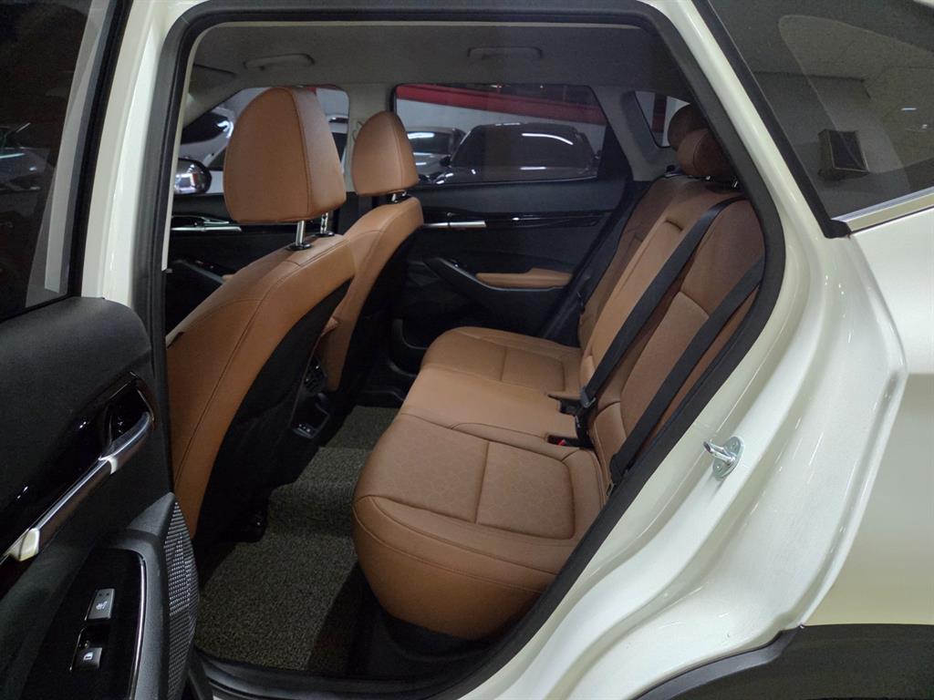 KIA Seltos - Vista 7