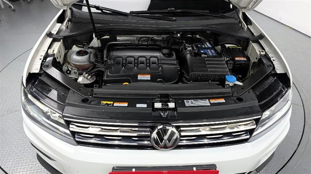 Volkswagen Tiguan - Vista 5