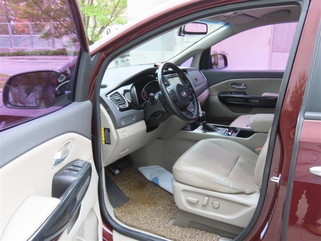 KIA Carnival 2015 - Importación desde Corea - HF Imports Iquique - Foto 12