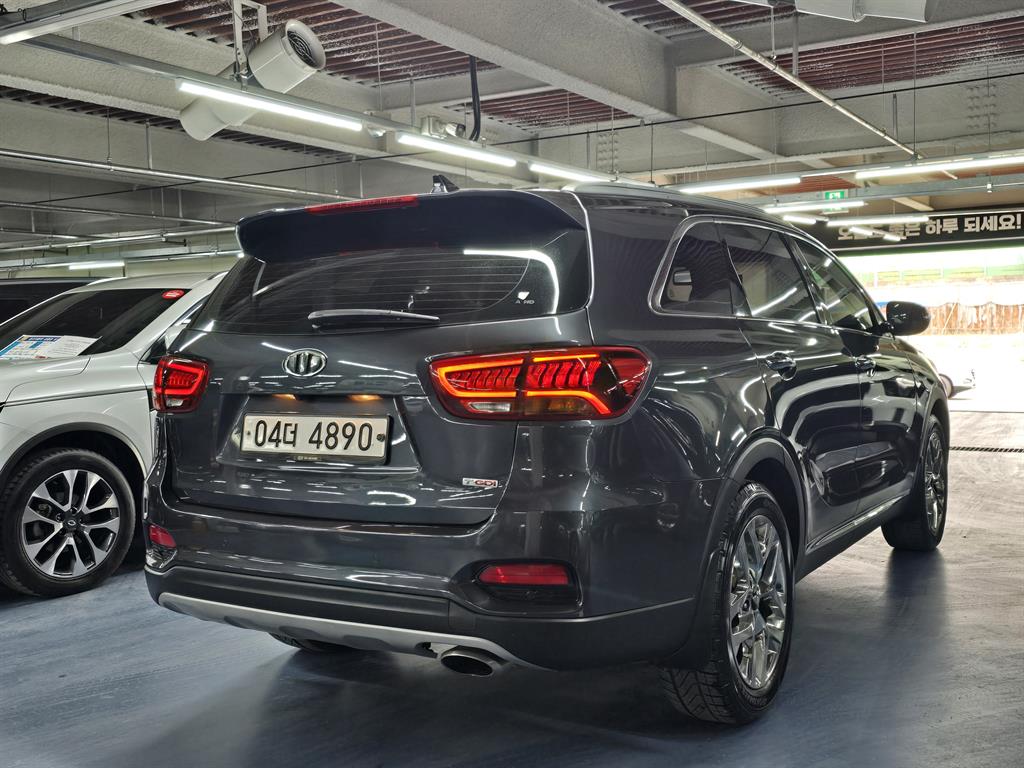 KIA Sorento - Vista 3