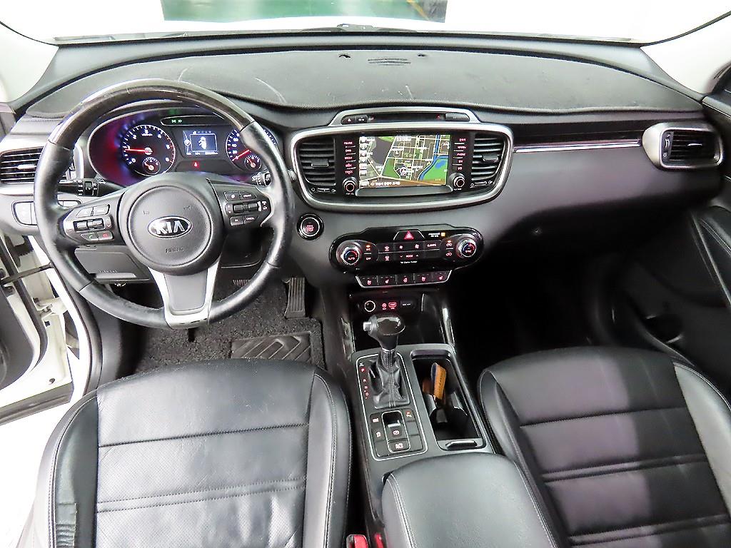 KIA Sorento - Vista 7