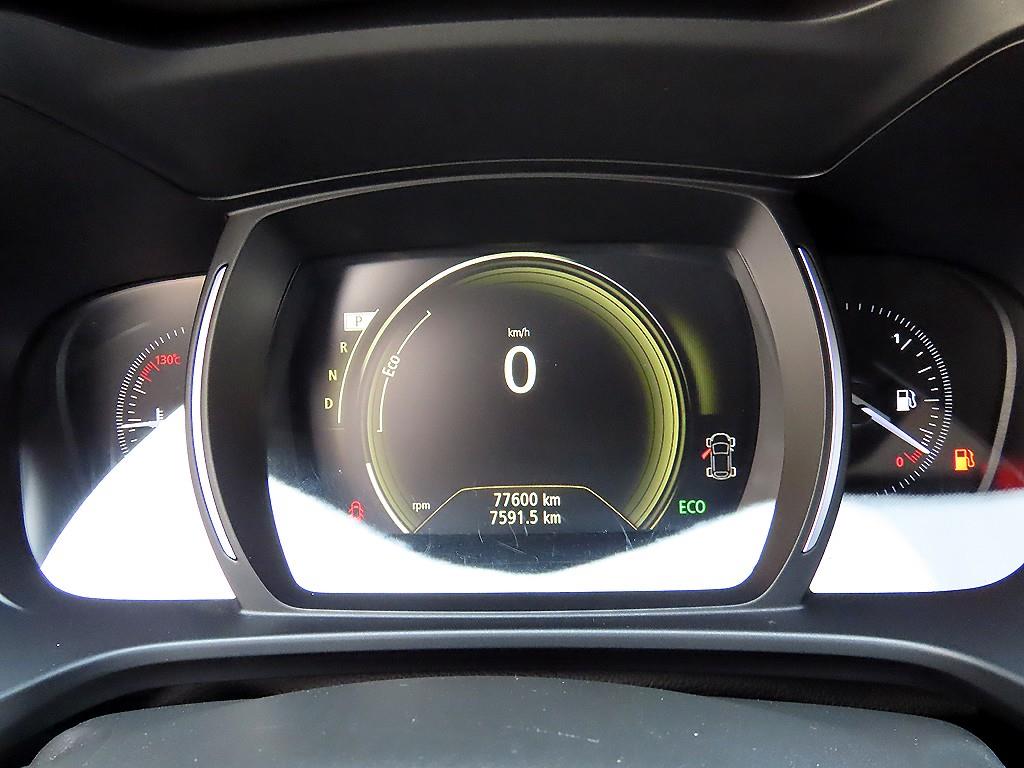 SAMSUNG QM6 - Vista 9