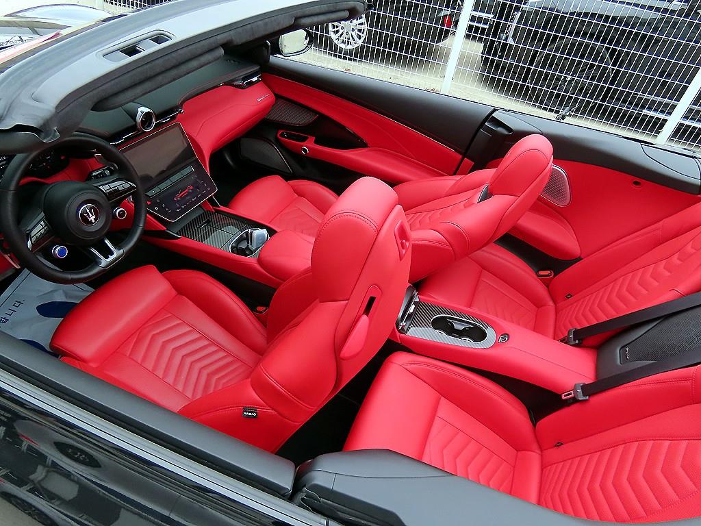 Maserati Gran Cabrio - Vista 11