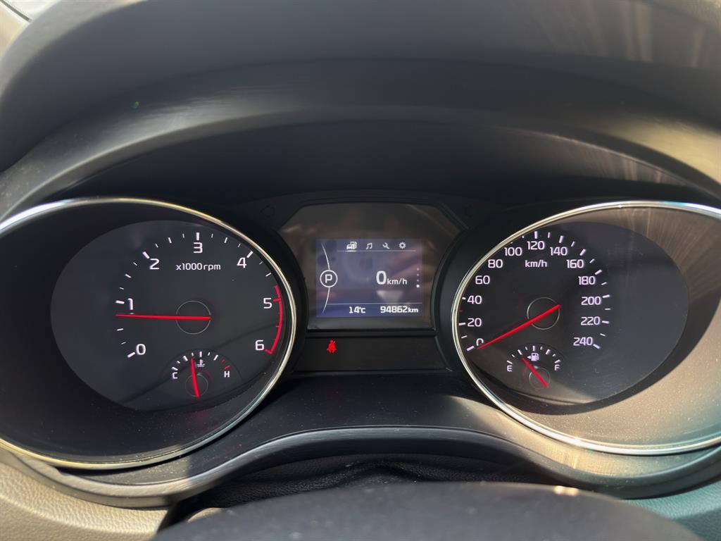 KIA Carnival 2016 Blanco - Importación desde Corea - HF Imports Iquique - Foto 20