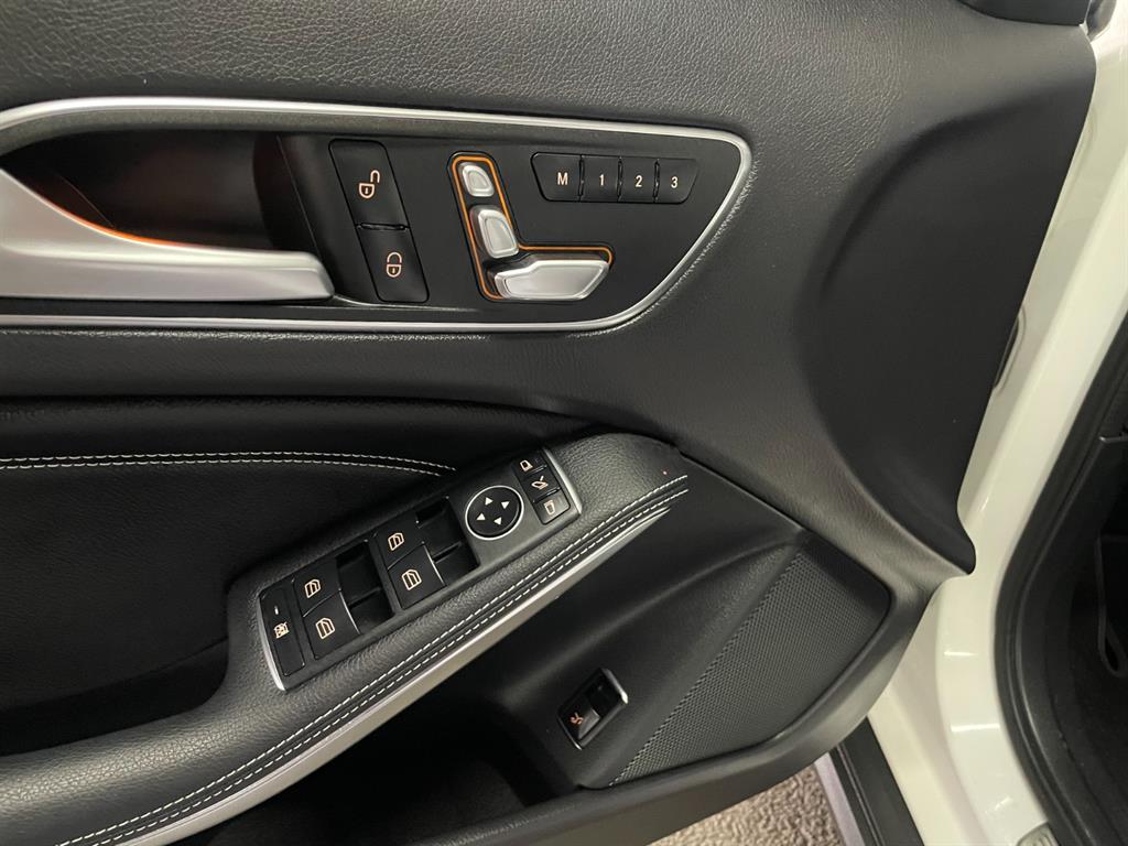 Mercedes Benz GLA Class 2019 Blanco - Importación desde Corea - HF Imports Iquique - Foto 13