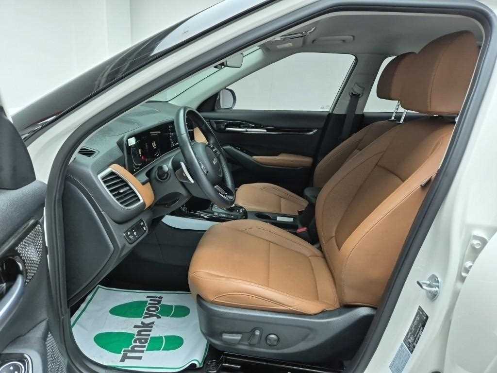 KIA Seltos - Vista 11