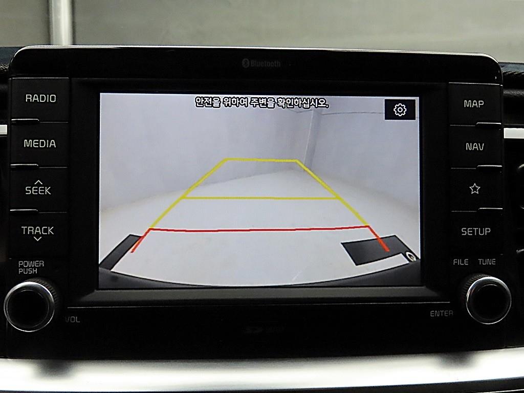 KIA Stonic 2019 Blanco - Importación desde Corea - HF Imports Iquique - Foto 15