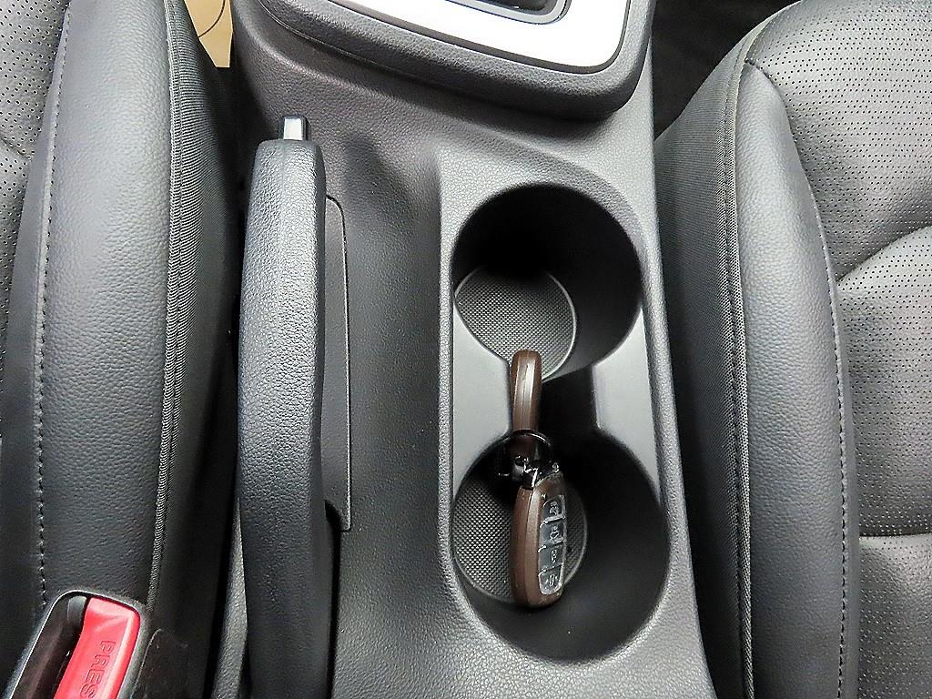 HYUNDAI Avante 2020 Blanco - Importación desde Corea - HF Imports Iquique - Foto 14