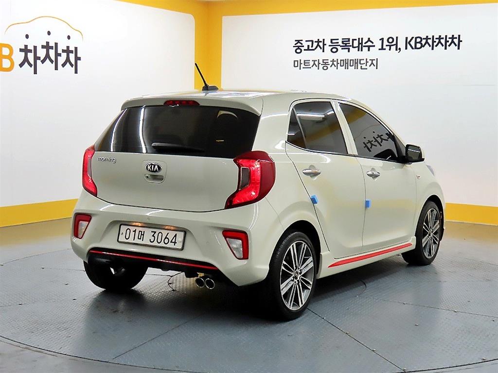 KIA Morning - Vista 4