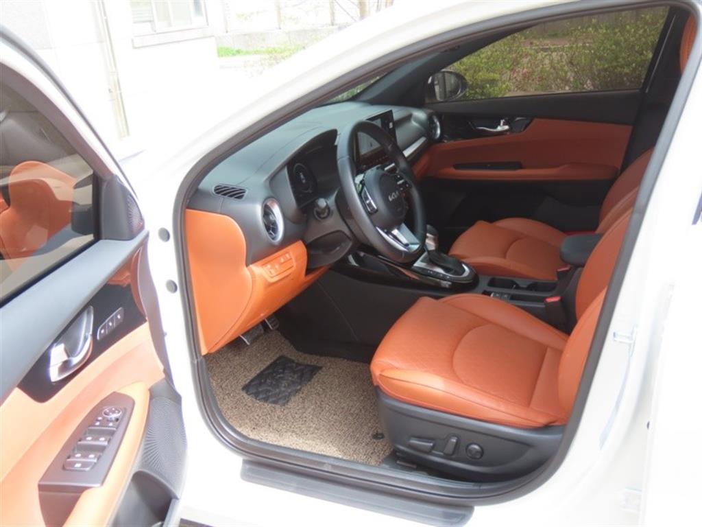 KIA K3 2024 Blanco - Importación desde Corea - HF Imports Iquique - Foto 13