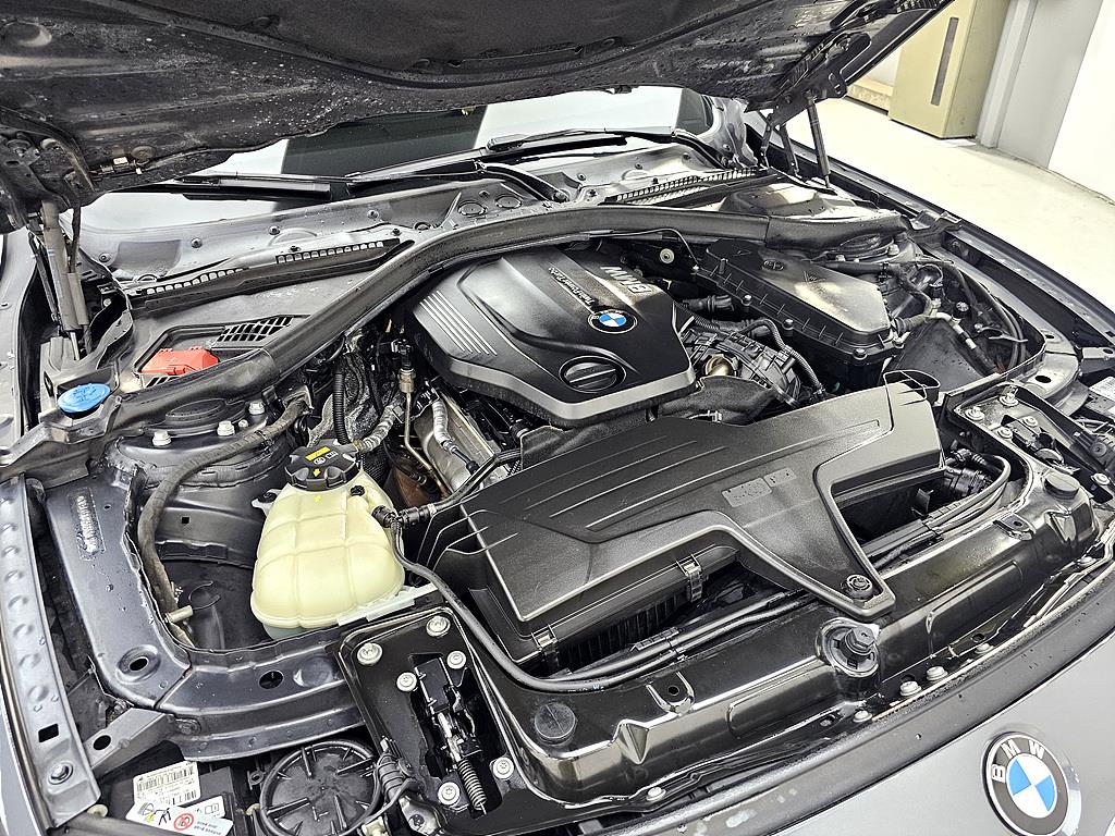 BMW 4 Series - Vista 6