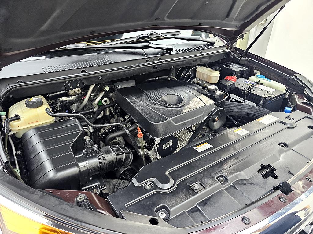 Ssangyong Korando - Vista 6