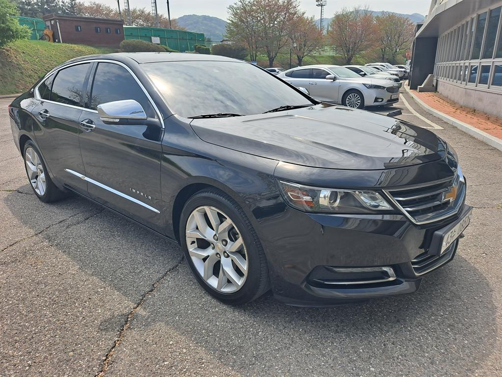 Chevrolet Impala - Vista 2