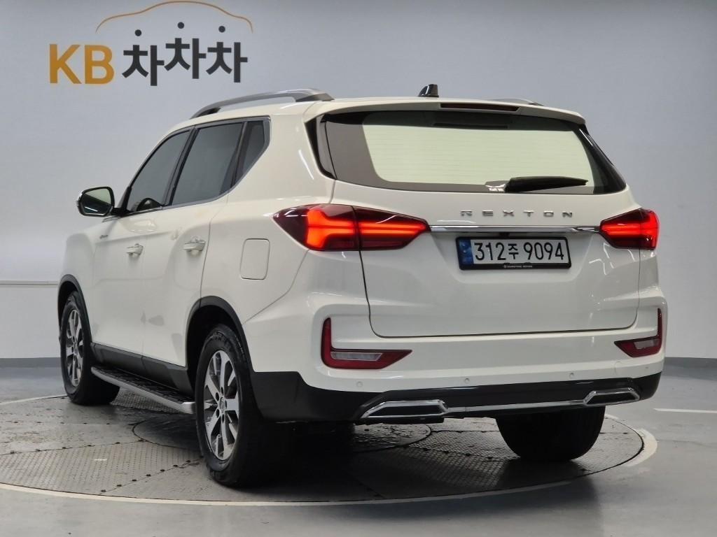 Ssangyong Rexton 2022 Blanco - Importación desde Corea - HF Imports Iquique - Foto 19