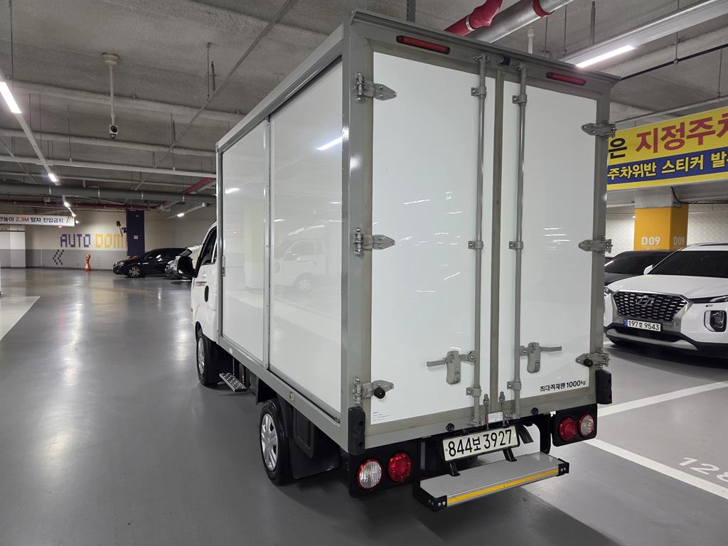 Small Truck Normal Box(High Deck) - Vista 7
