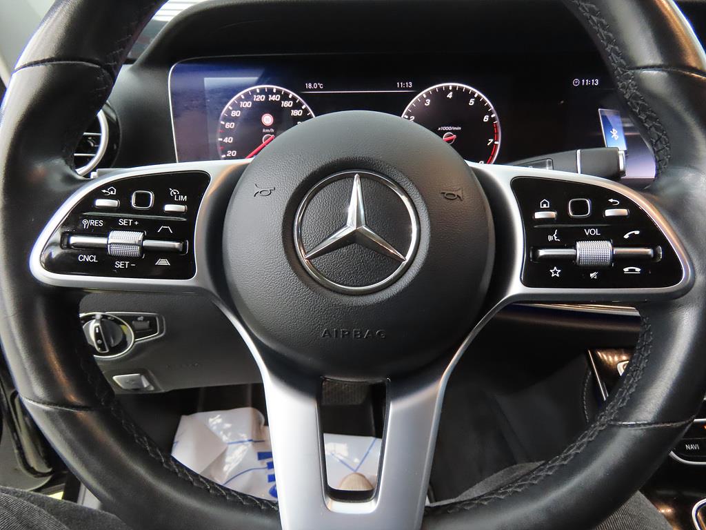 Mercedes Benz E class - Vista 12