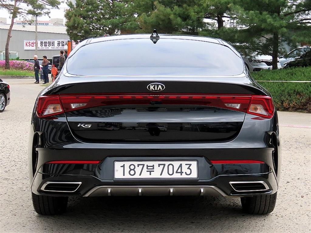 KIA K5 - Vista 4