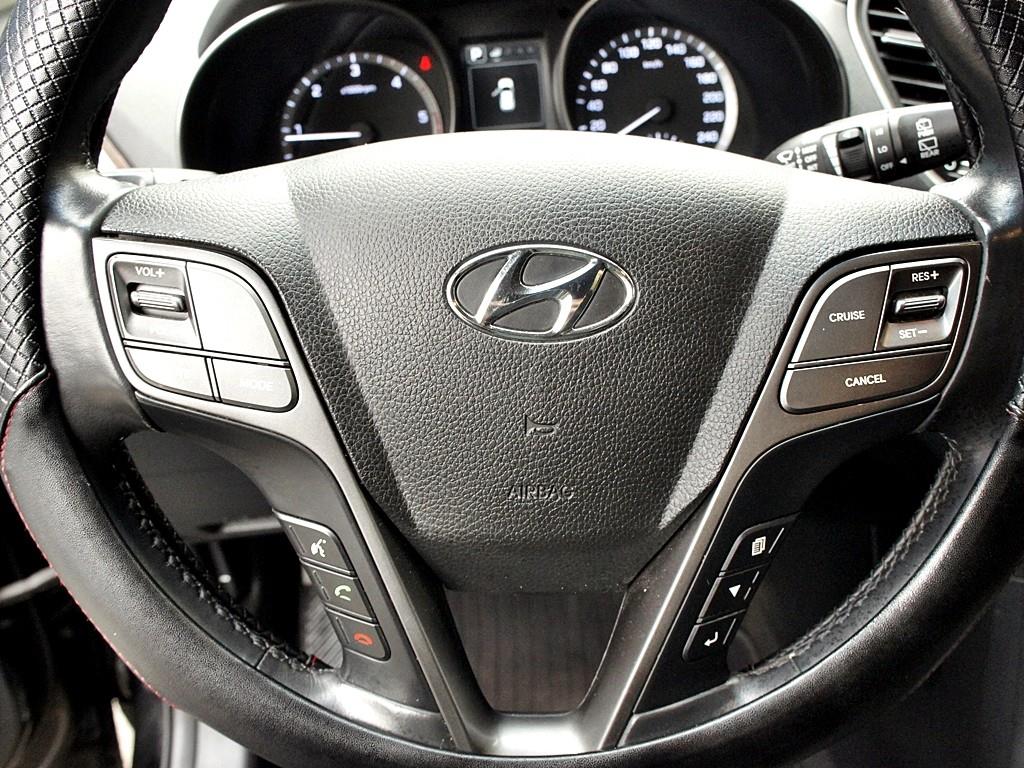 HYUNDAI Santa Fe 2016 Negro - Importación desde Corea - HF Imports Iquique - Foto 8