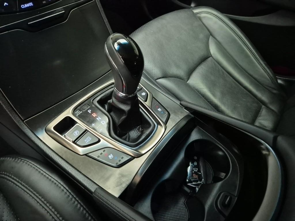 HYUNDAI Grandeur - Vista 8