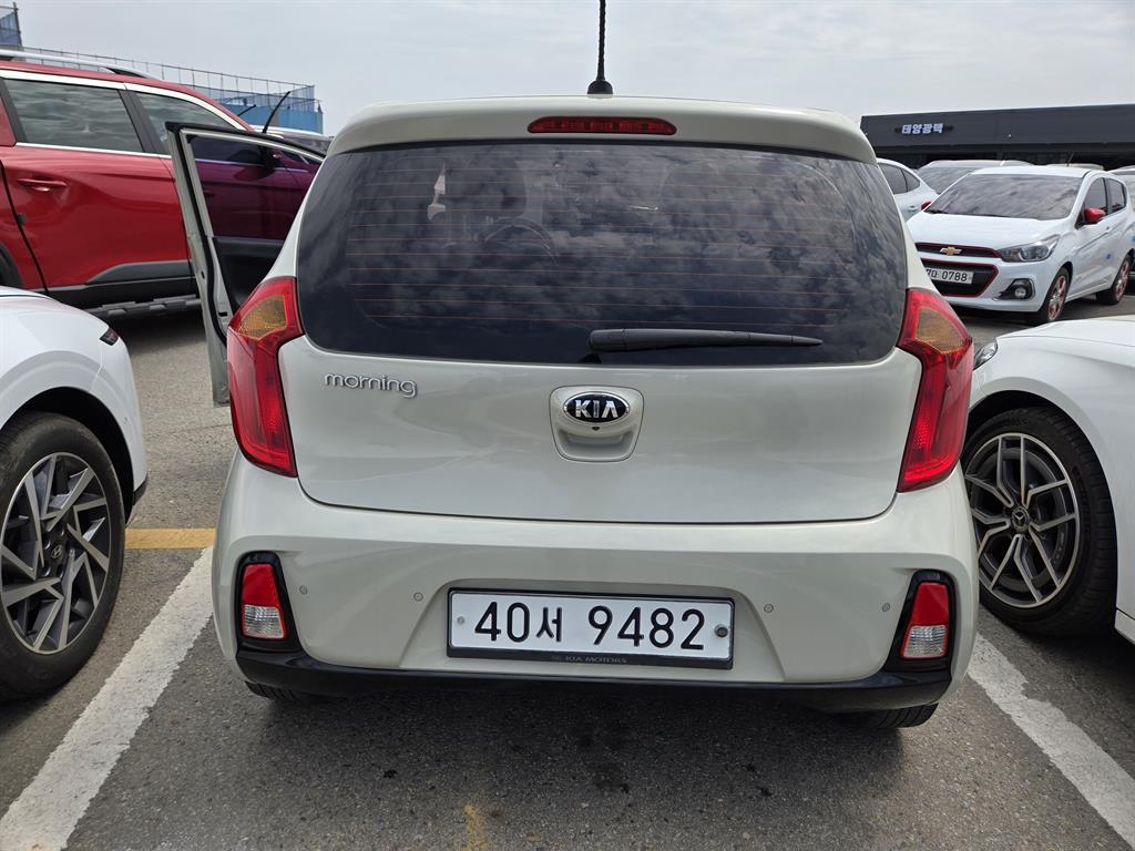 KIA Morning 2016 the color of pearl - Importación desde Corea - HF Imports Iquique - Foto 20