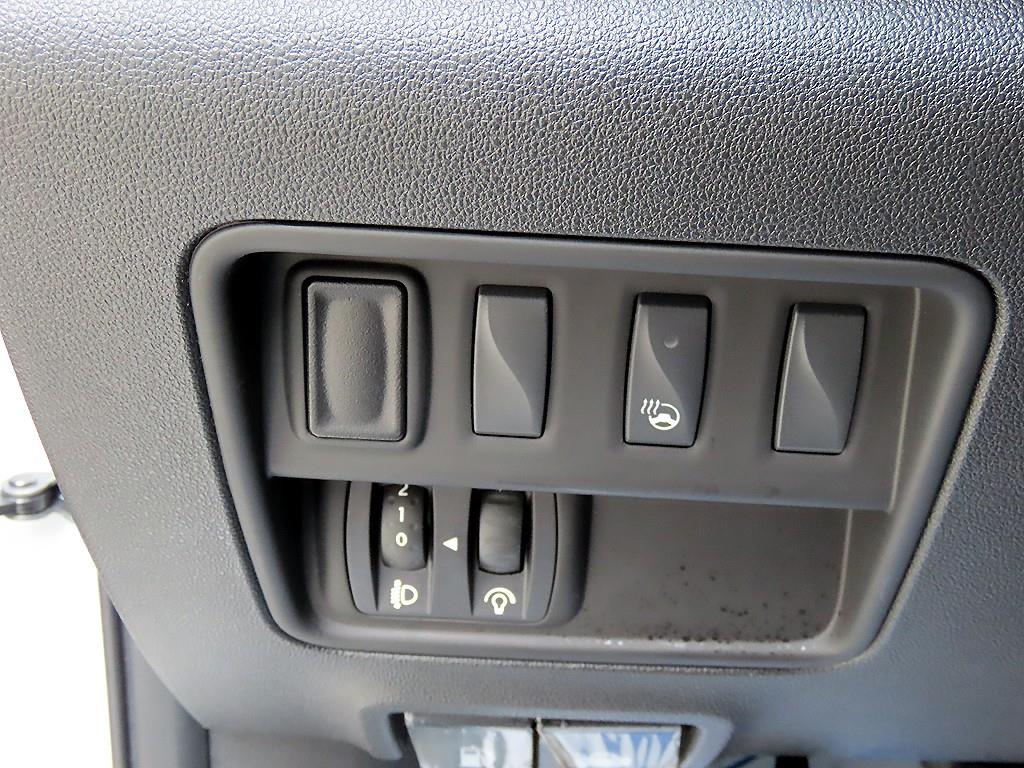 SAMSUNG QM6 - Vista 12