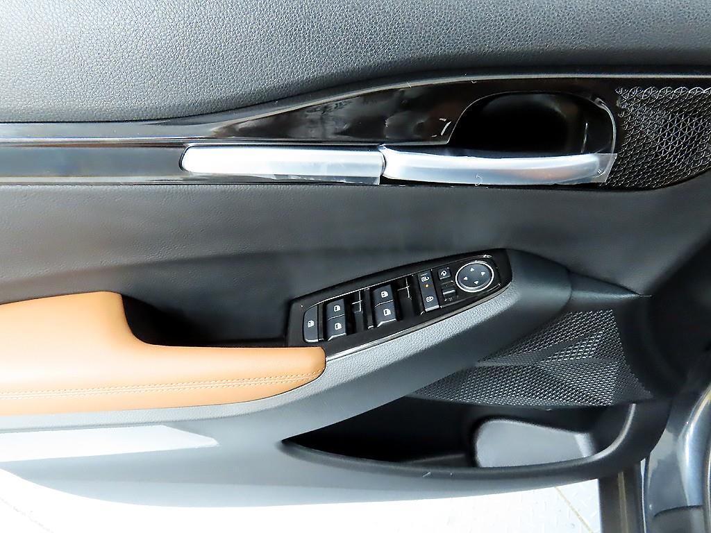 KIA Seltos - Vista 11