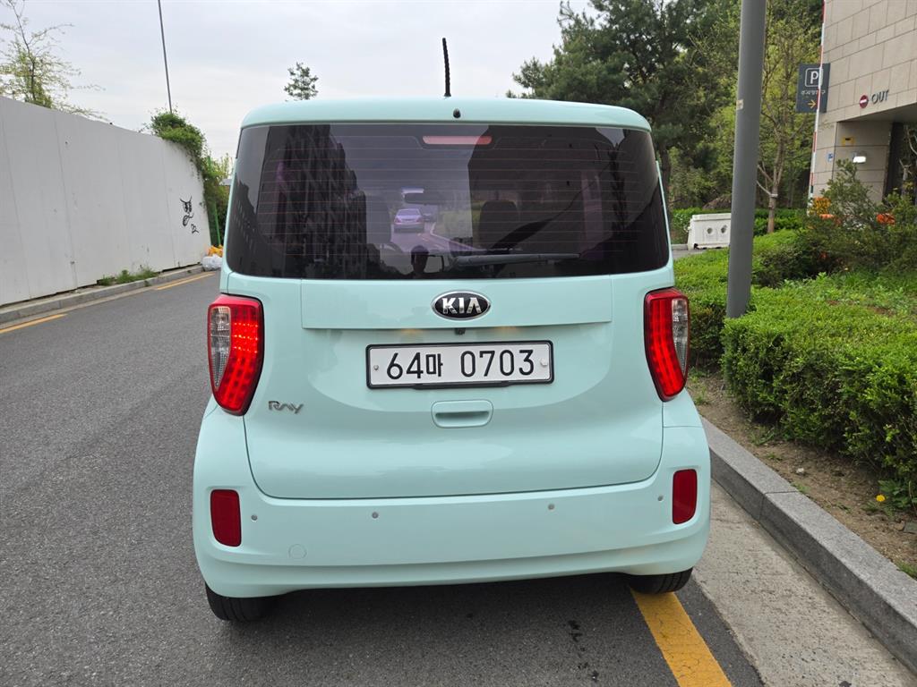 KIA Ray - Vista 5
