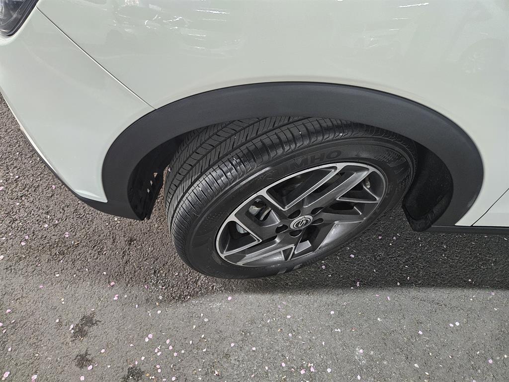 Ssangyong Tivoli 2022 the color of pearl - Importación desde Corea - HF Imports Iquique - Foto 13
