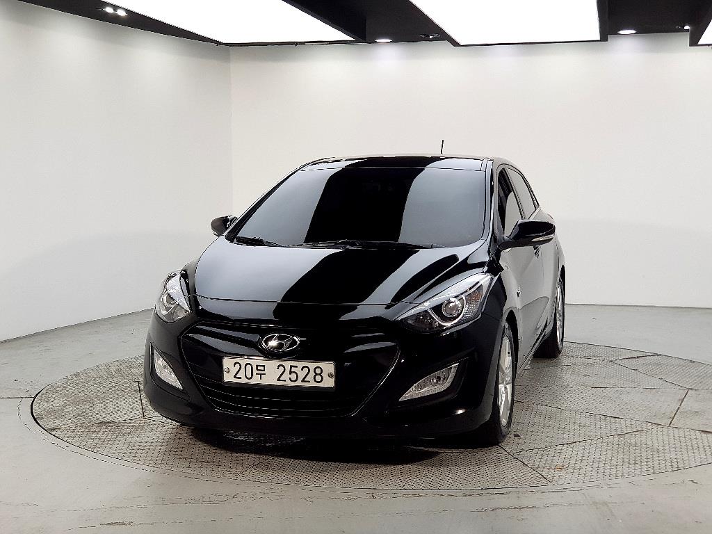 HYUNDAI i30 - Vista 2