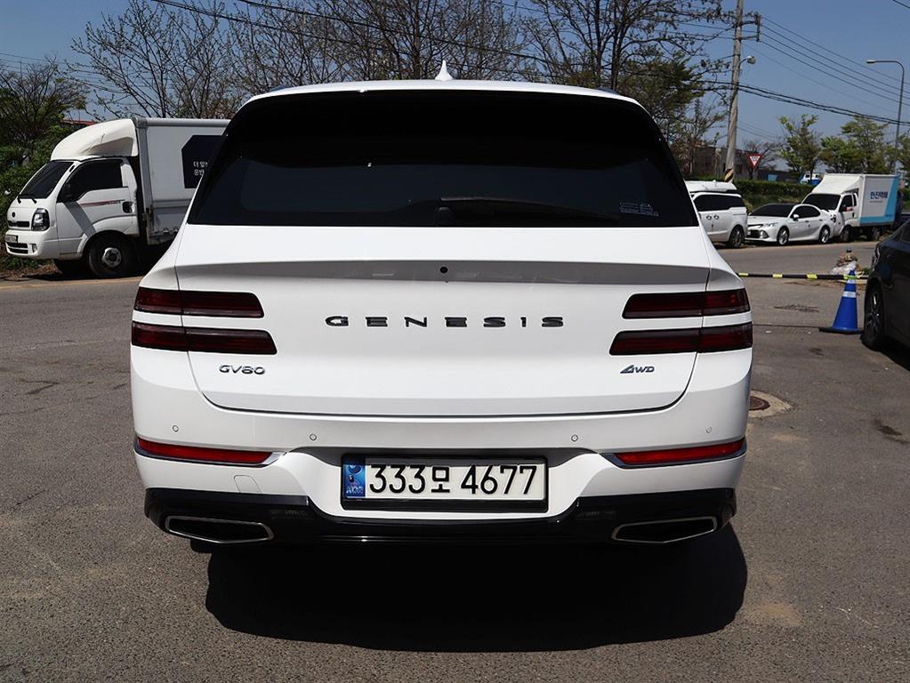 Genesis GV80 - Vista 5