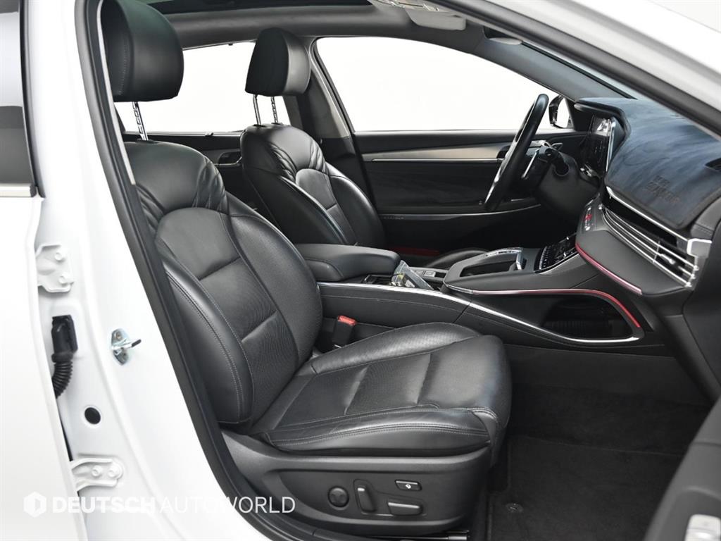 HYUNDAI Grandeur - Vista 10