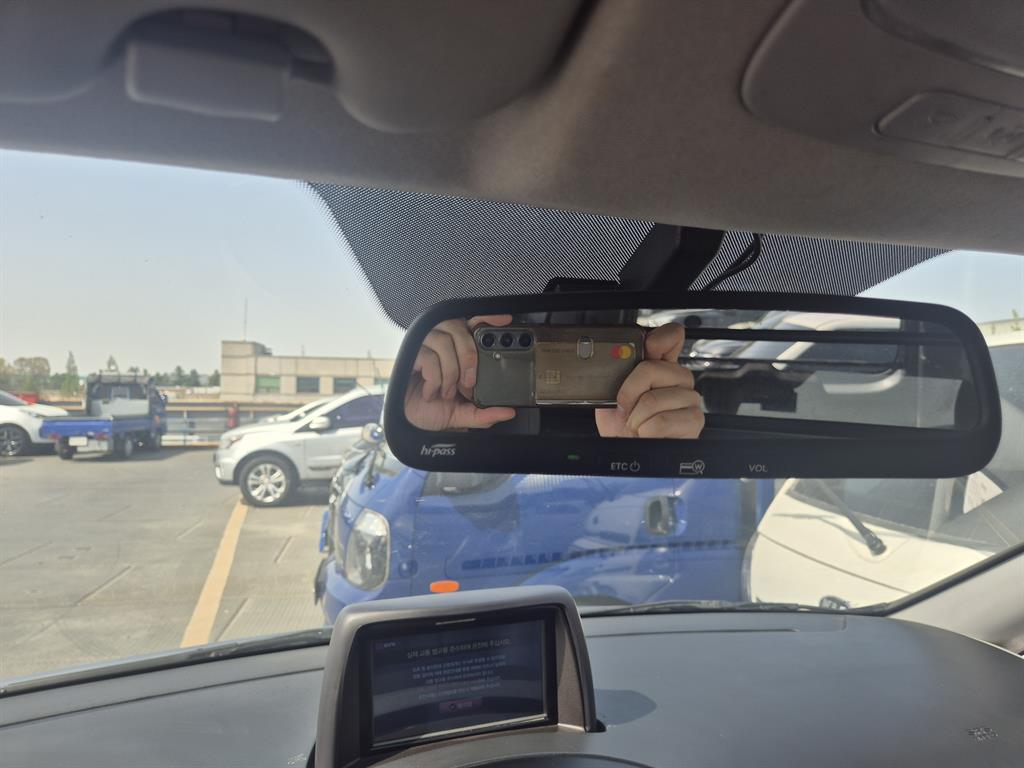 HYUNDAI Starex - Vista 12