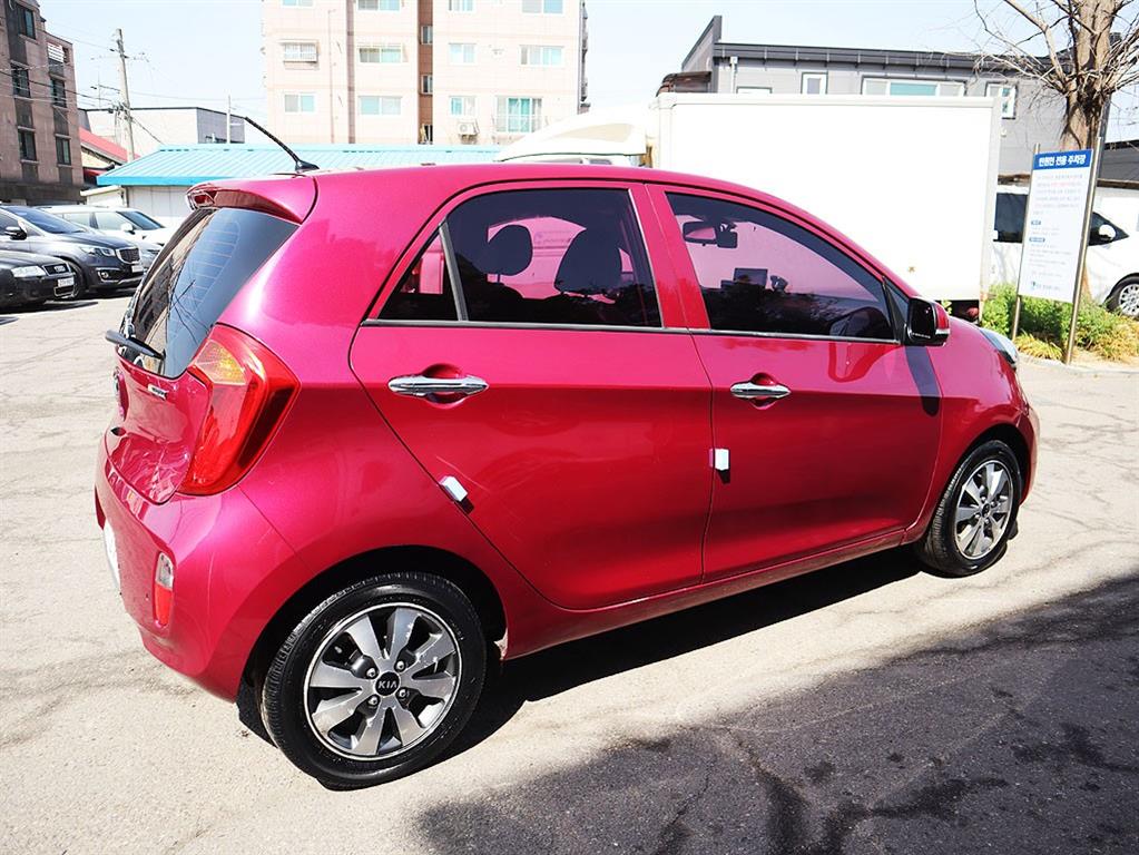 KIA Morning - Vista 5