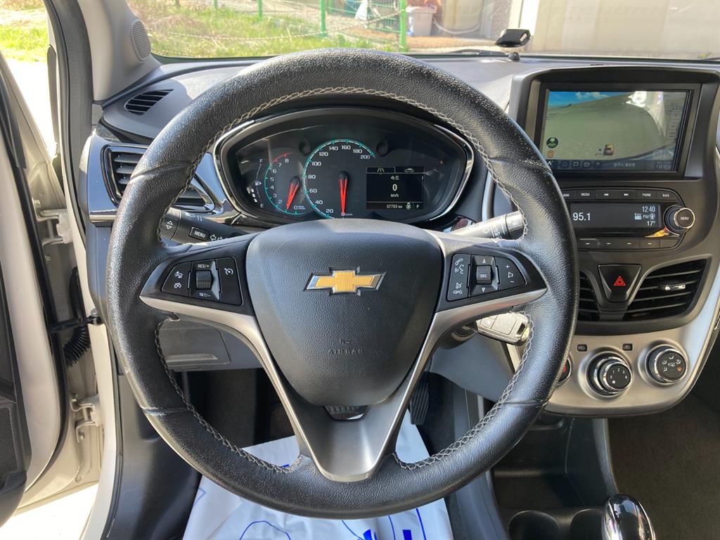 Chevrolet Spark - Vista 10