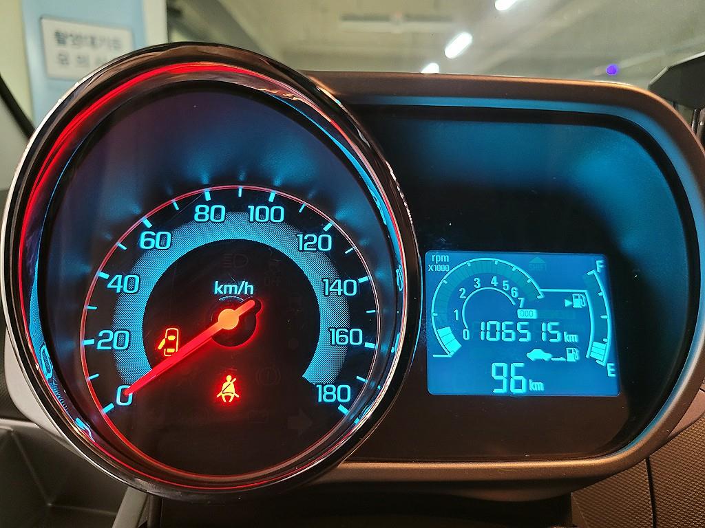 Chevrolet Spark - Vista 10