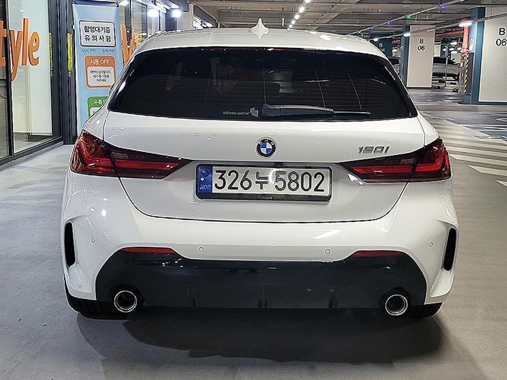BMW 1 series - Vista 5
