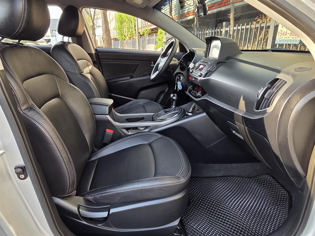 KIA Sportage - Vista 9