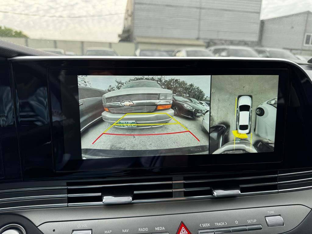 HYUNDAI Grandeur - Vista 7