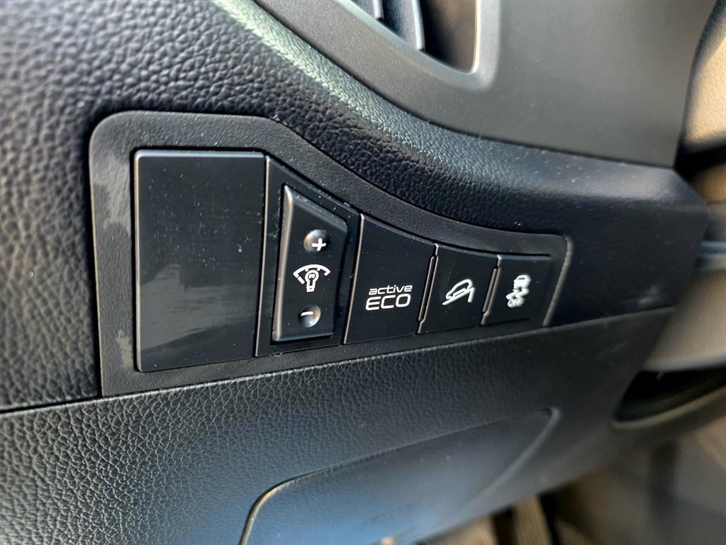 KIA Sportage 2011 Gris - Importación desde Corea - HF Imports Iquique - Foto 18