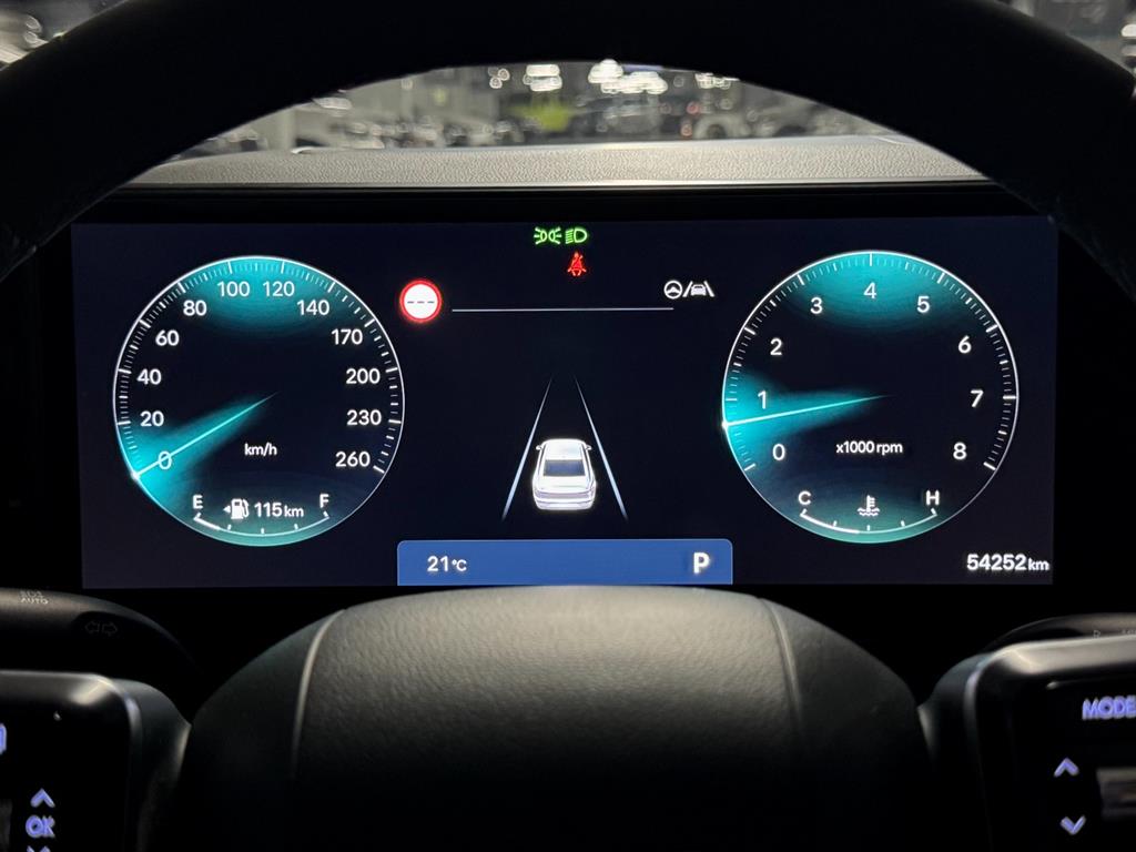 HYUNDAI Grandeur - Vista 8