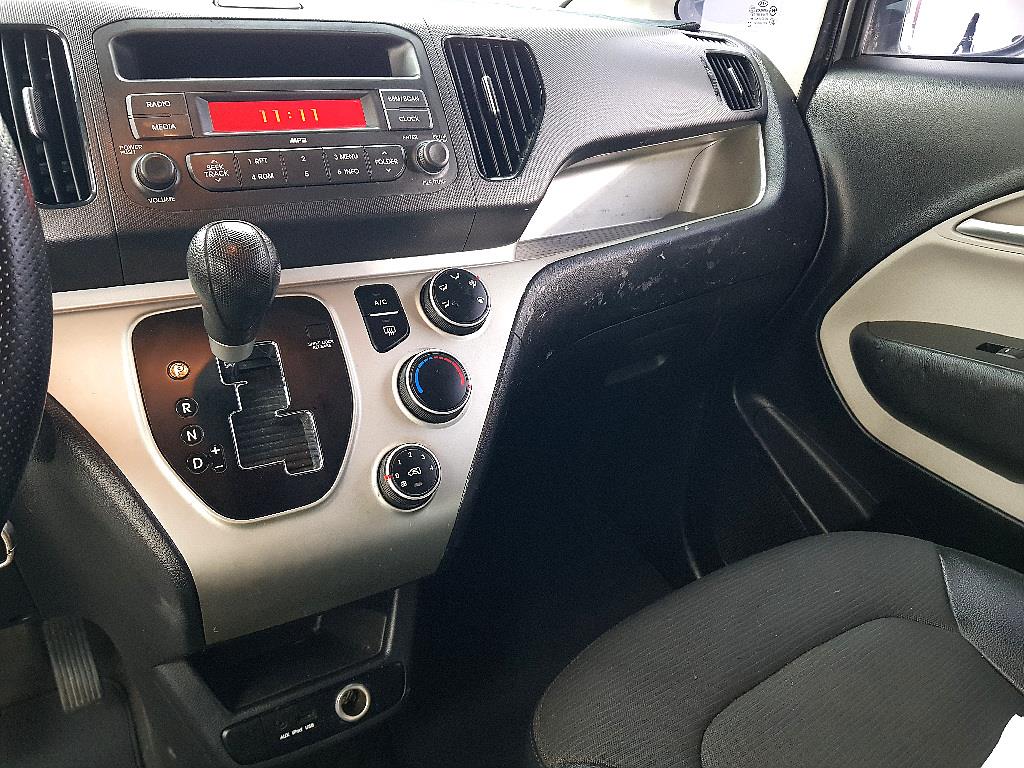 KIA Ray - Vista 10