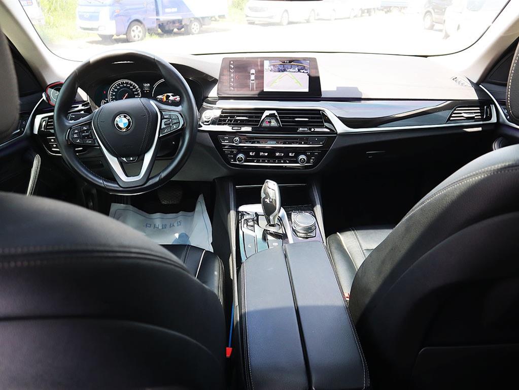 BMW 5 Series - Vista 9