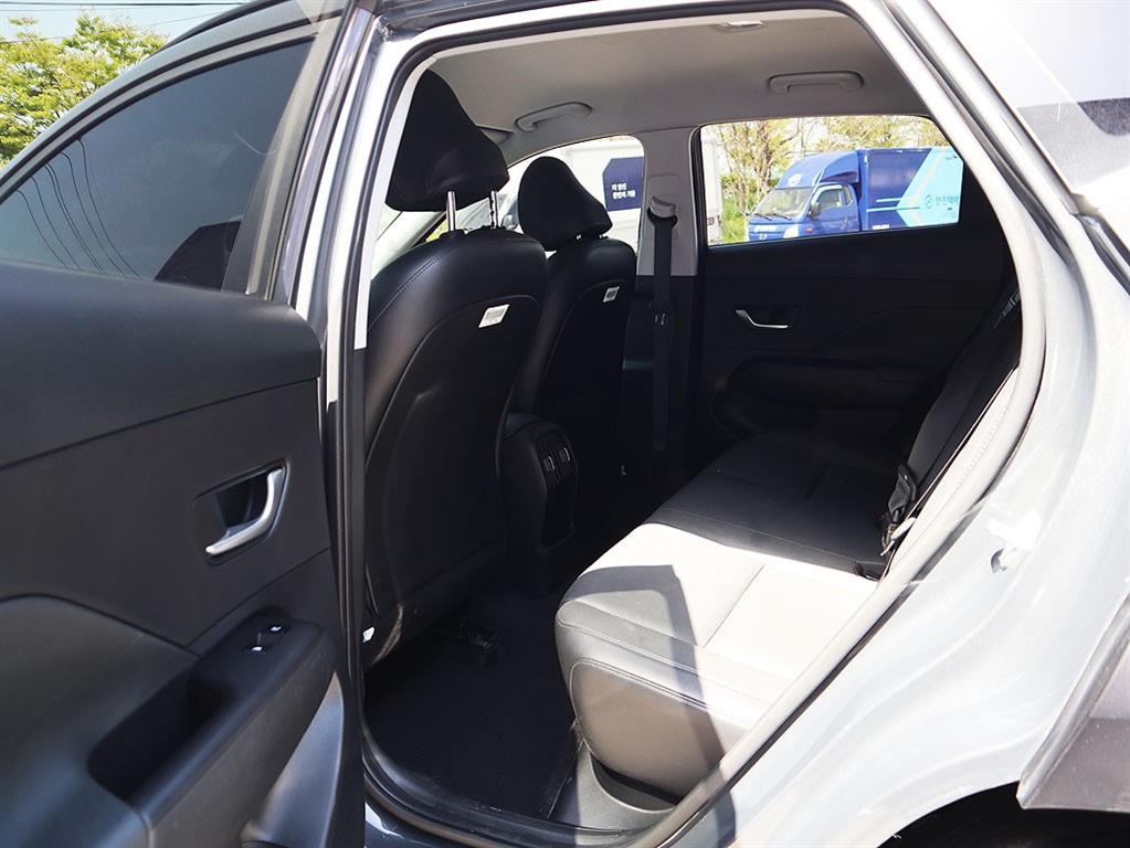 HYUNDAI Kona 2023 Gris - Importación desde Corea - HF Imports Iquique - Foto 7