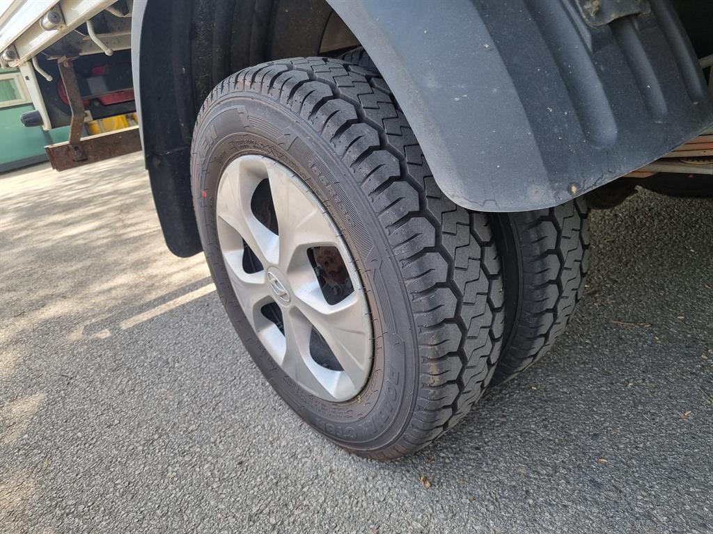 Small Truck Cargo (small) 2019 Blanco - Importación desde Corea - HF Imports Iquique - Foto 15