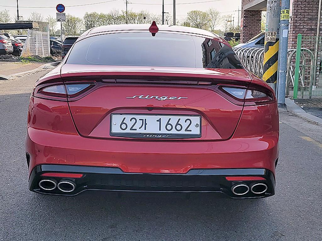 KIA Stinger - Vista 3