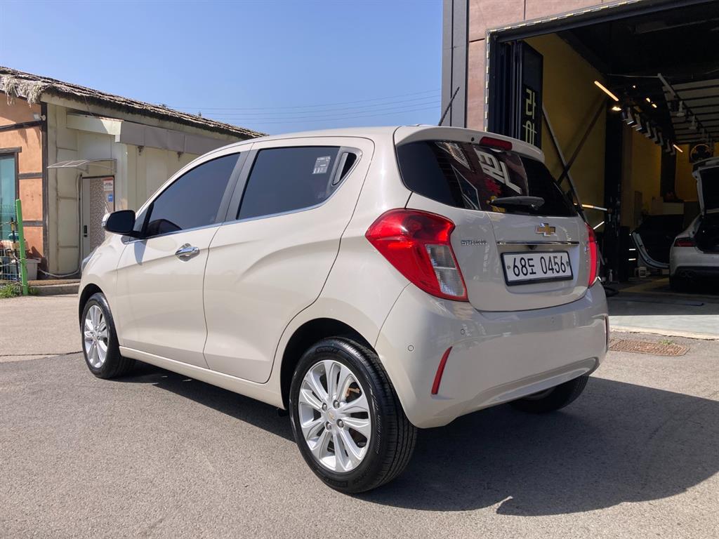 Chevrolet Spark - Vista 6